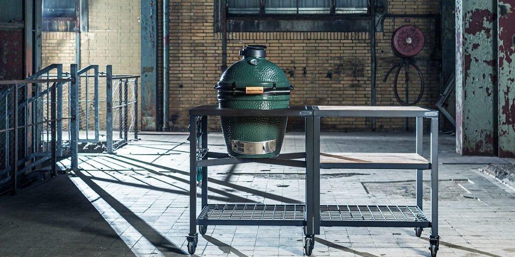 Керамічни гриль Big Green Egg "M"